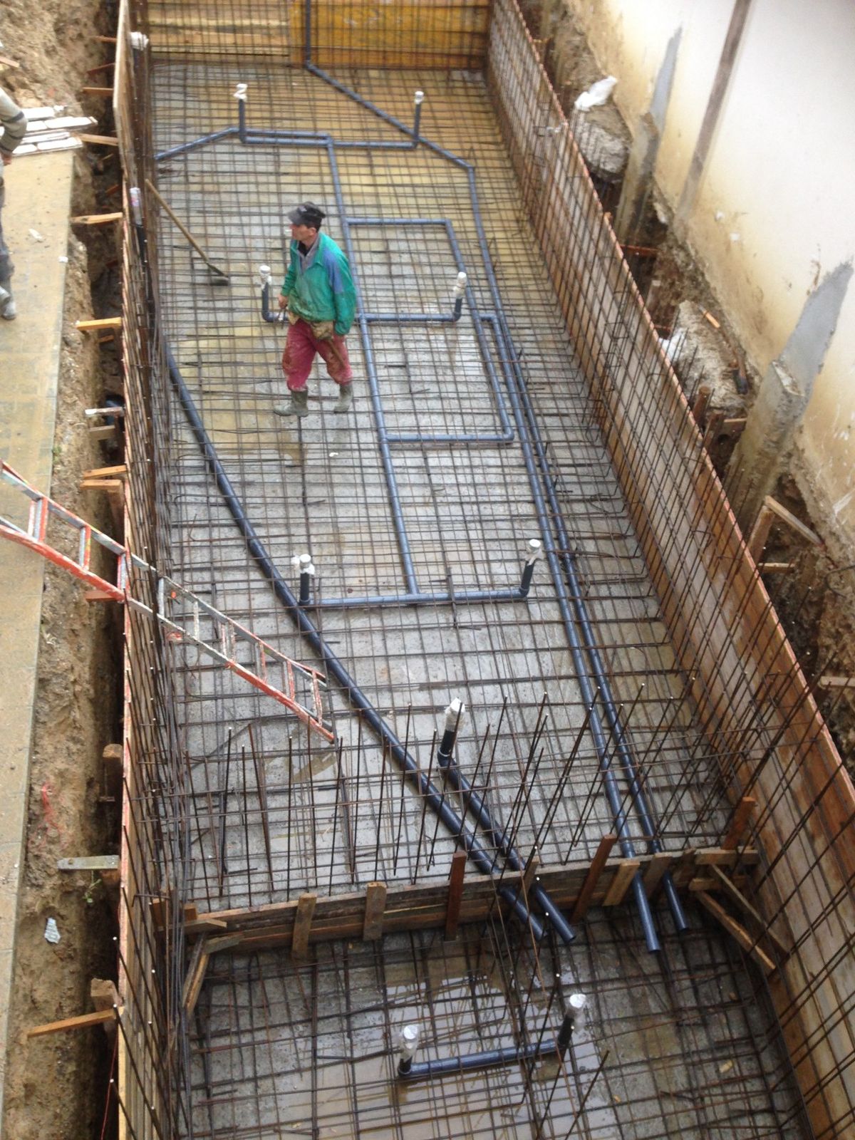 DISEÑO TECNICO Y CONSTRUCCIÓN DE PISCINAS